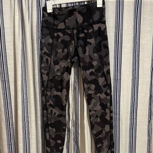 Athleta Black and Gray Camo Leggings